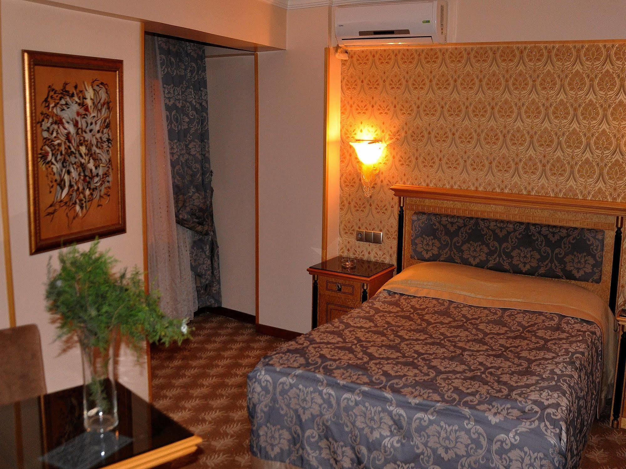 Grand Hisar Hotel Isztambul Kültér fotó